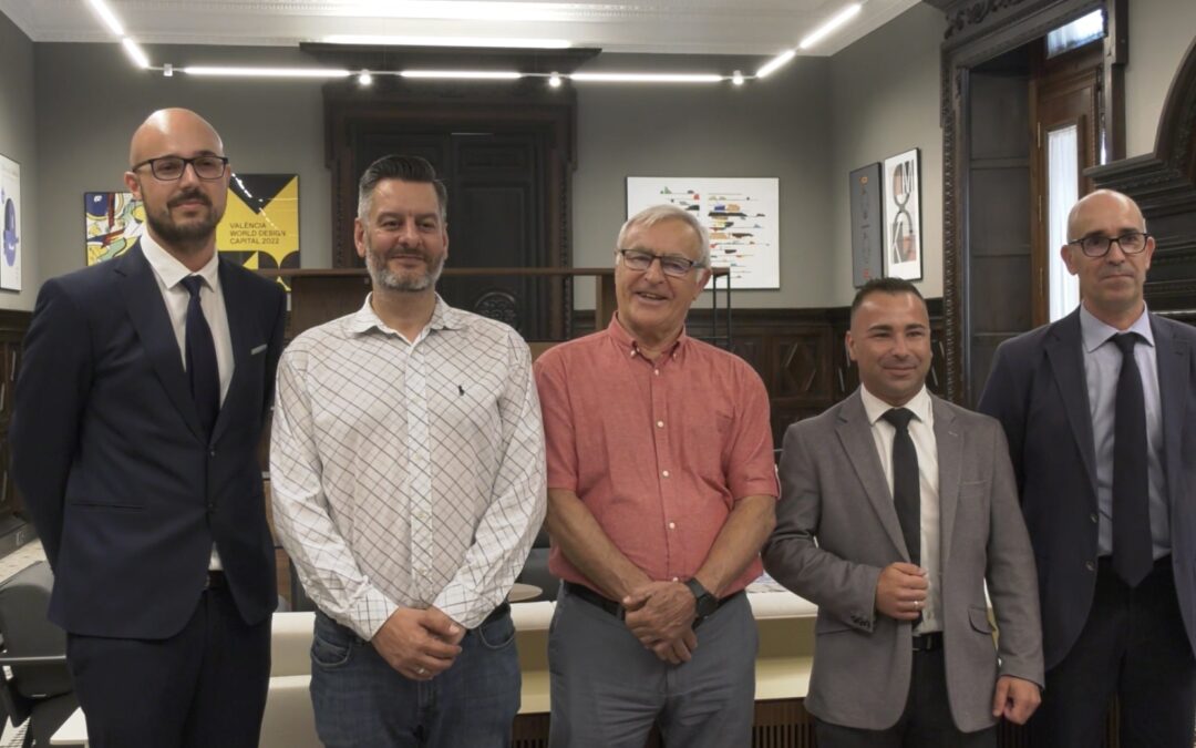 Semana Santa Marinera meets with Valencia City Council